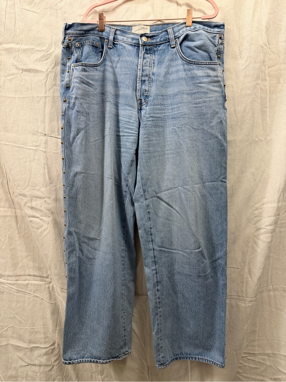 Universal Thread Light Blue Relaxed Men's Jeans with Side Studs